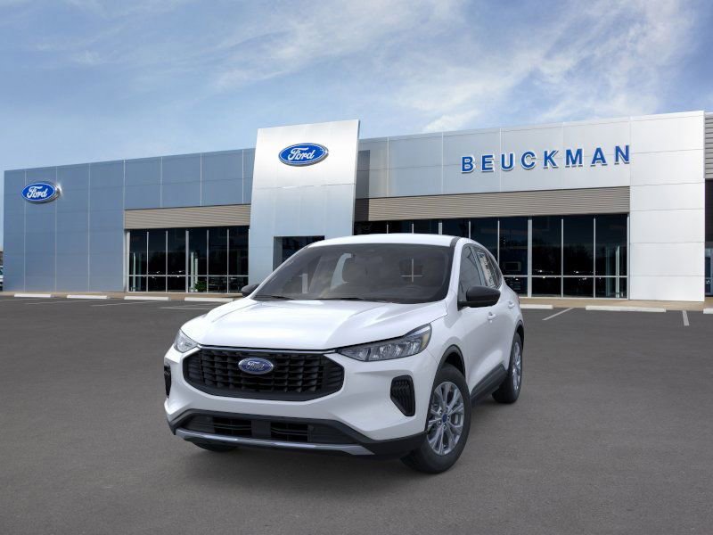 Used 2025 Ford Escape Active w/ Cold Weather Package image 3