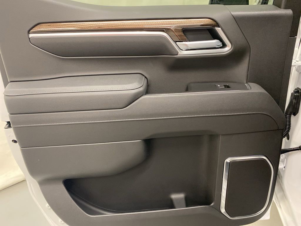 New 2026 Chevrolet Silverado 1500 LT image 12