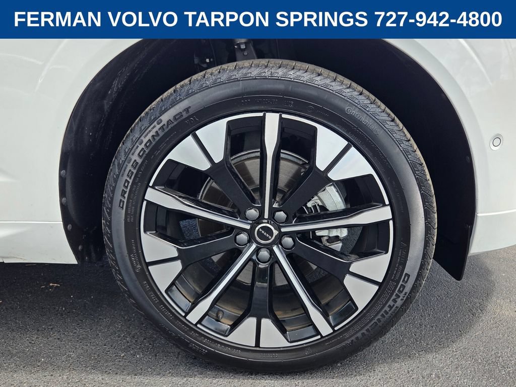 New 2026 Volvo XC60 B5 Plus w/ Protection Package Premier AWD/4WD image 11