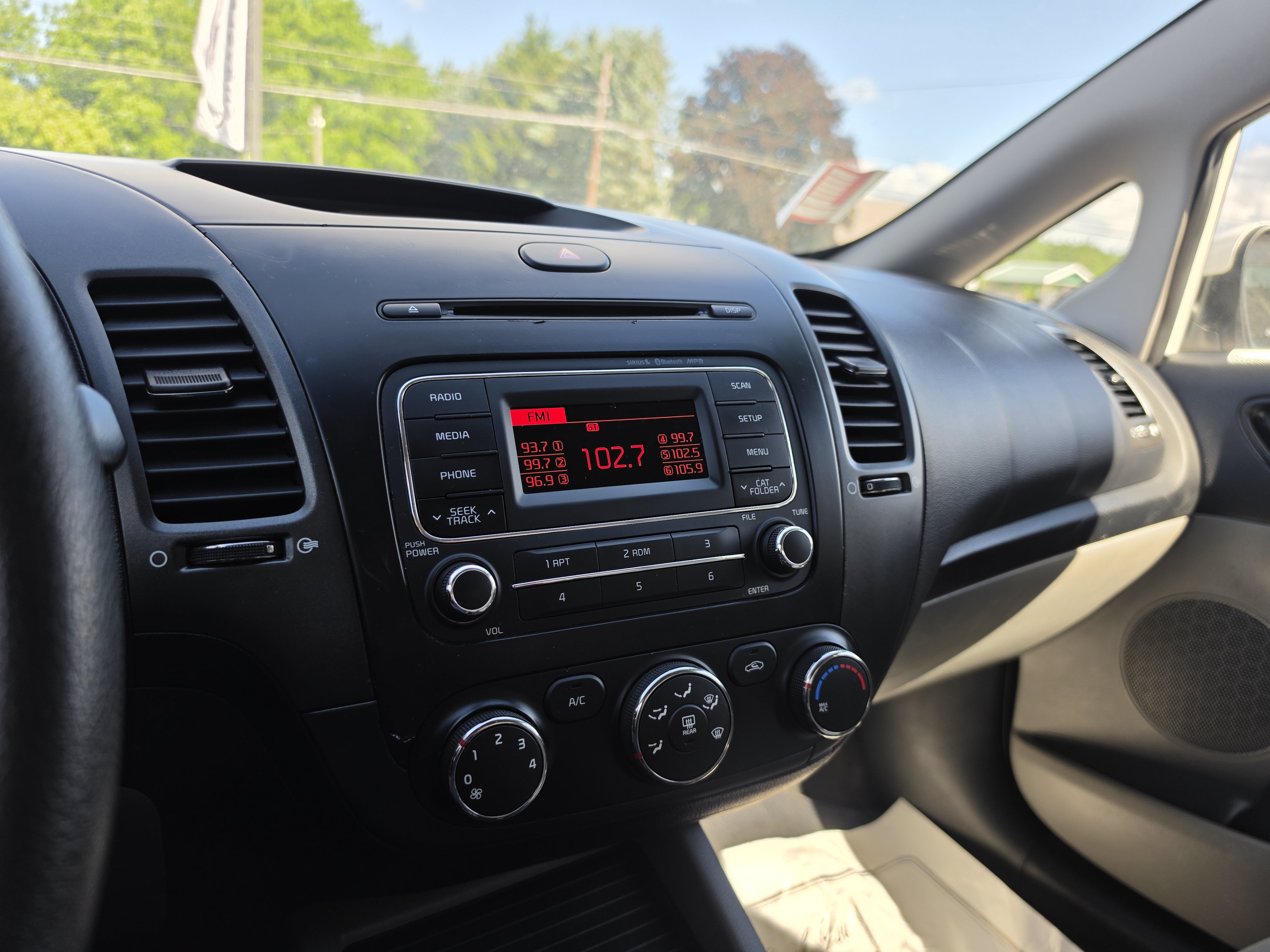 Used 2014 Kia Forte LX w/ Popular Package FWD image 22