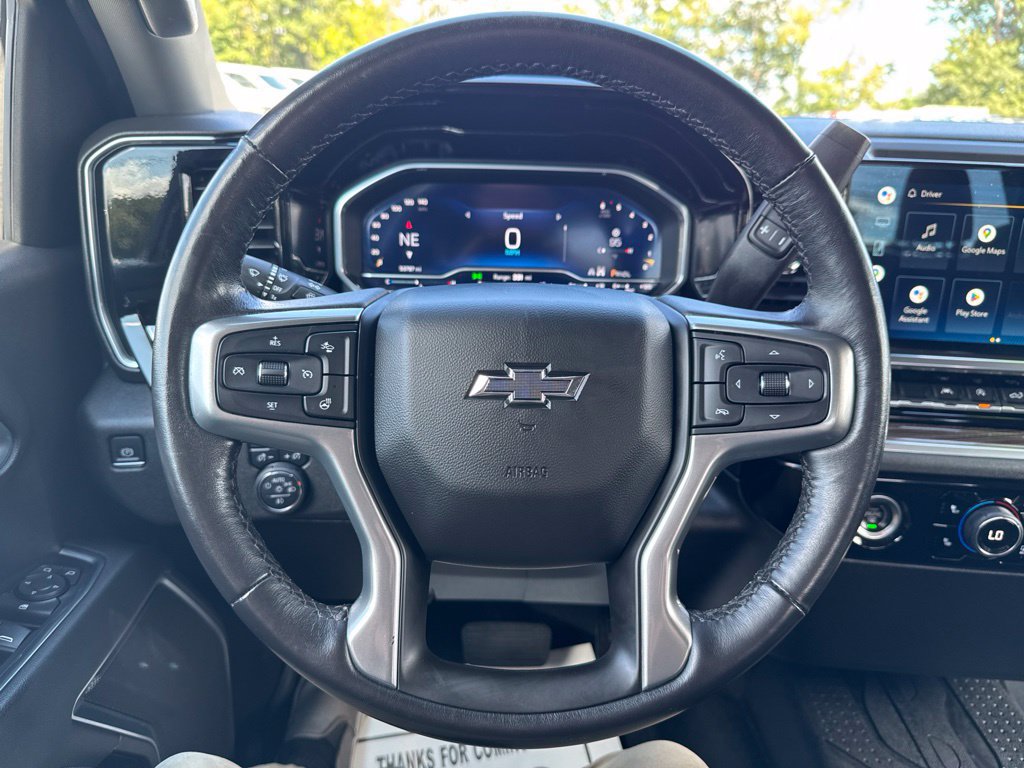 Used 2022 Chevrolet Silverado 1500 RST AWD/4WD image 25
