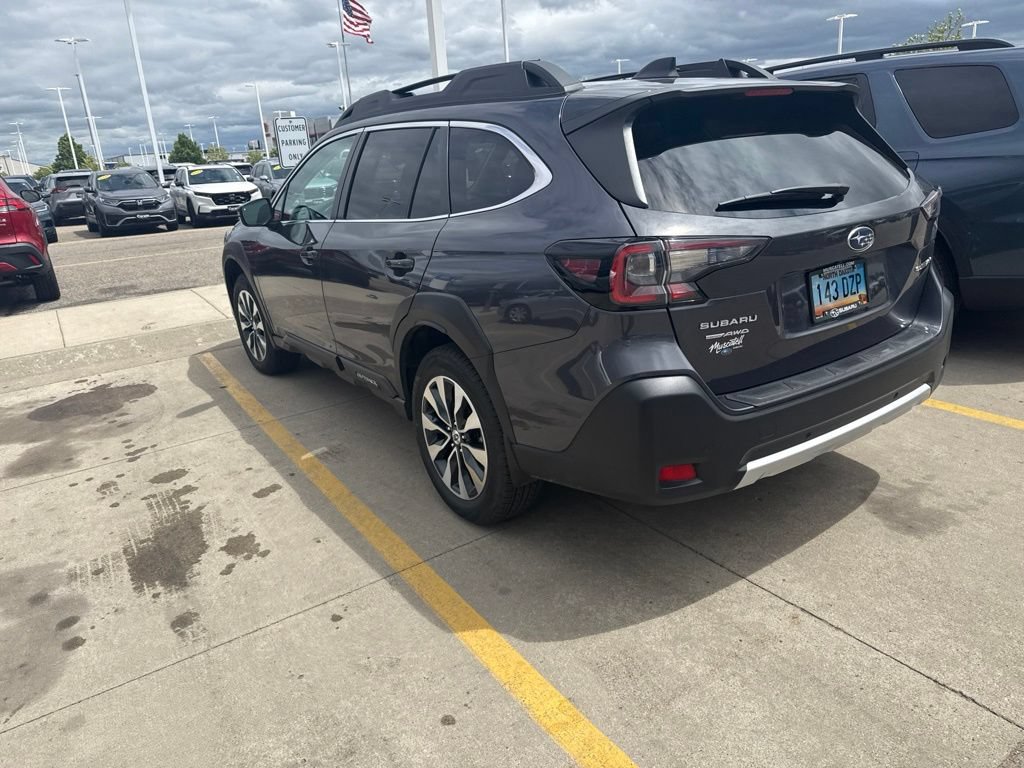 Used 2024 Subaru Outback Limited w/ Popular Package #2 AWD/4WD image 6