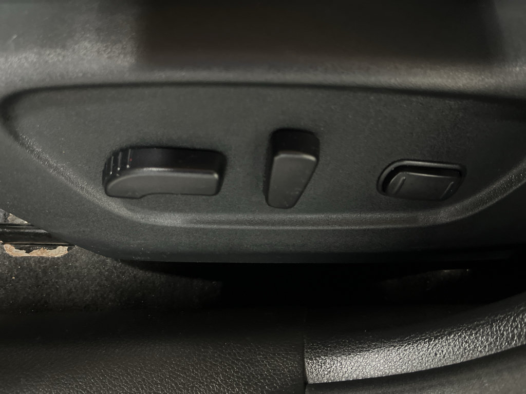 Used 2018 Nissan Rogue S AWD/4WD image 37