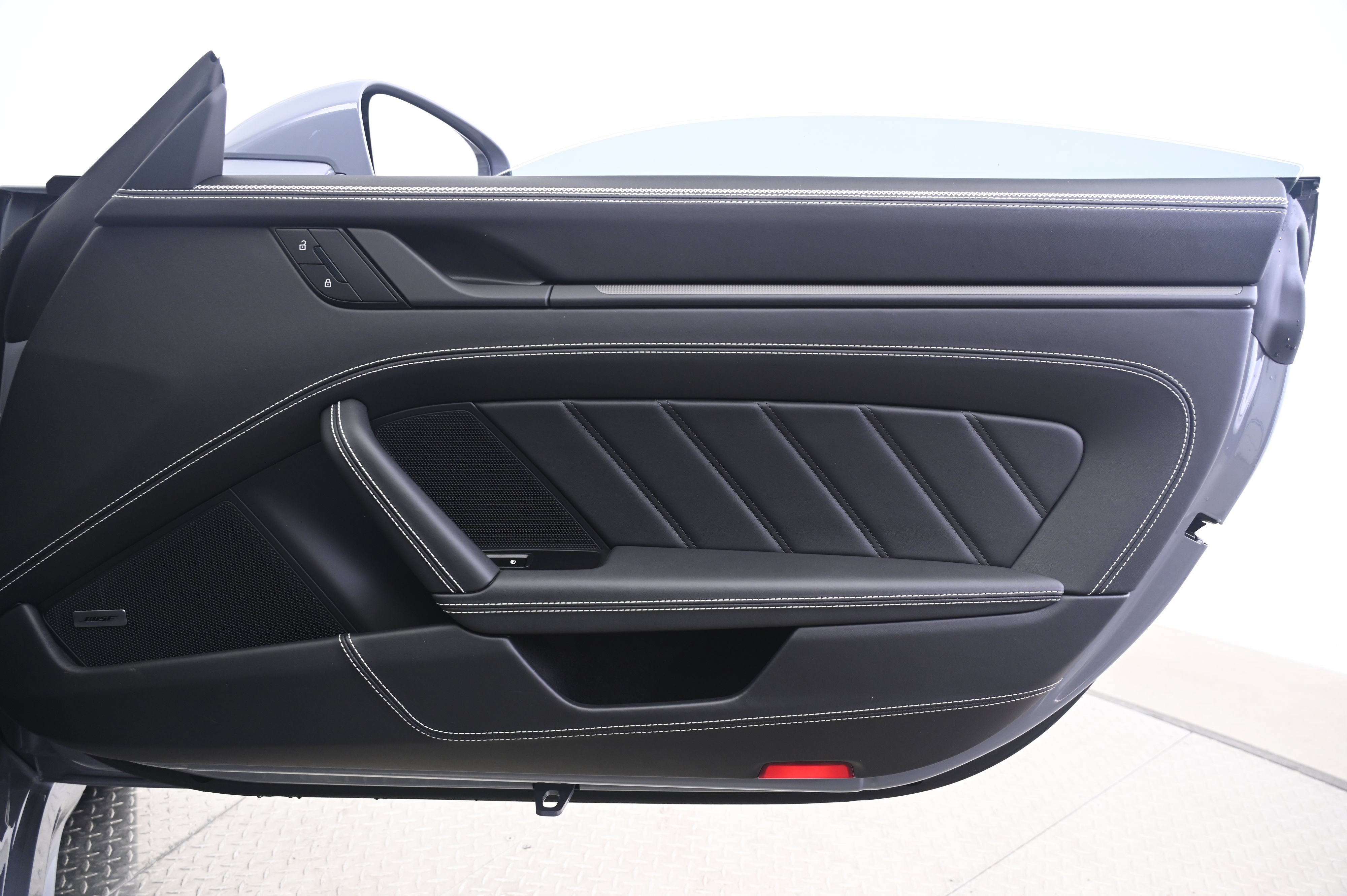 Certified 2026 Porsche 911 Carrera GTS RWD image 16
