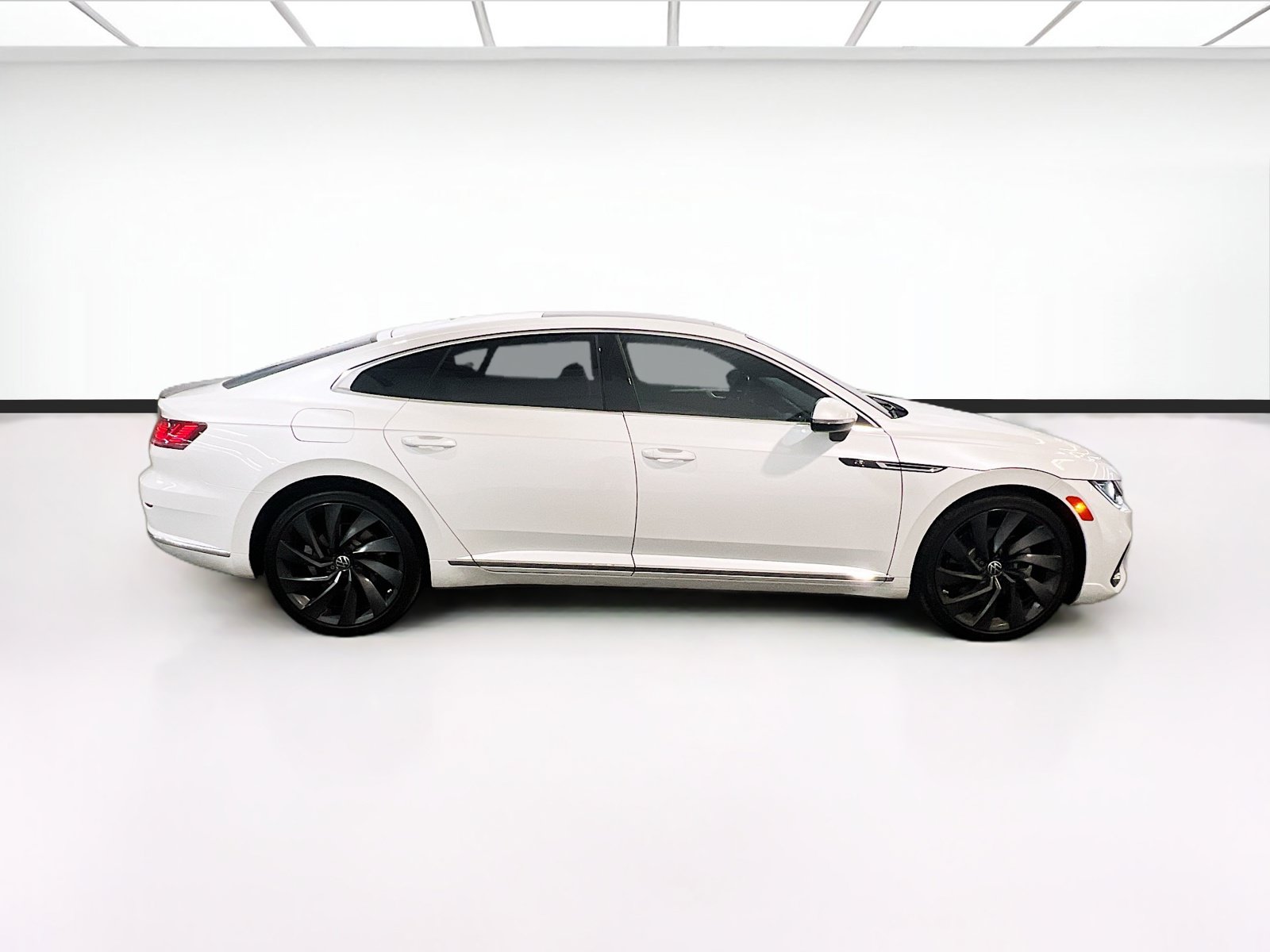 Used 2022 Volkswagen Arteon SEL w/ Black Wheel Package AWD/4WD image 23