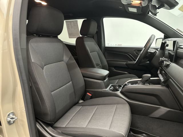 Used 2023 Chevrolet Colorado Trail Boss w/ Technology Package image 28