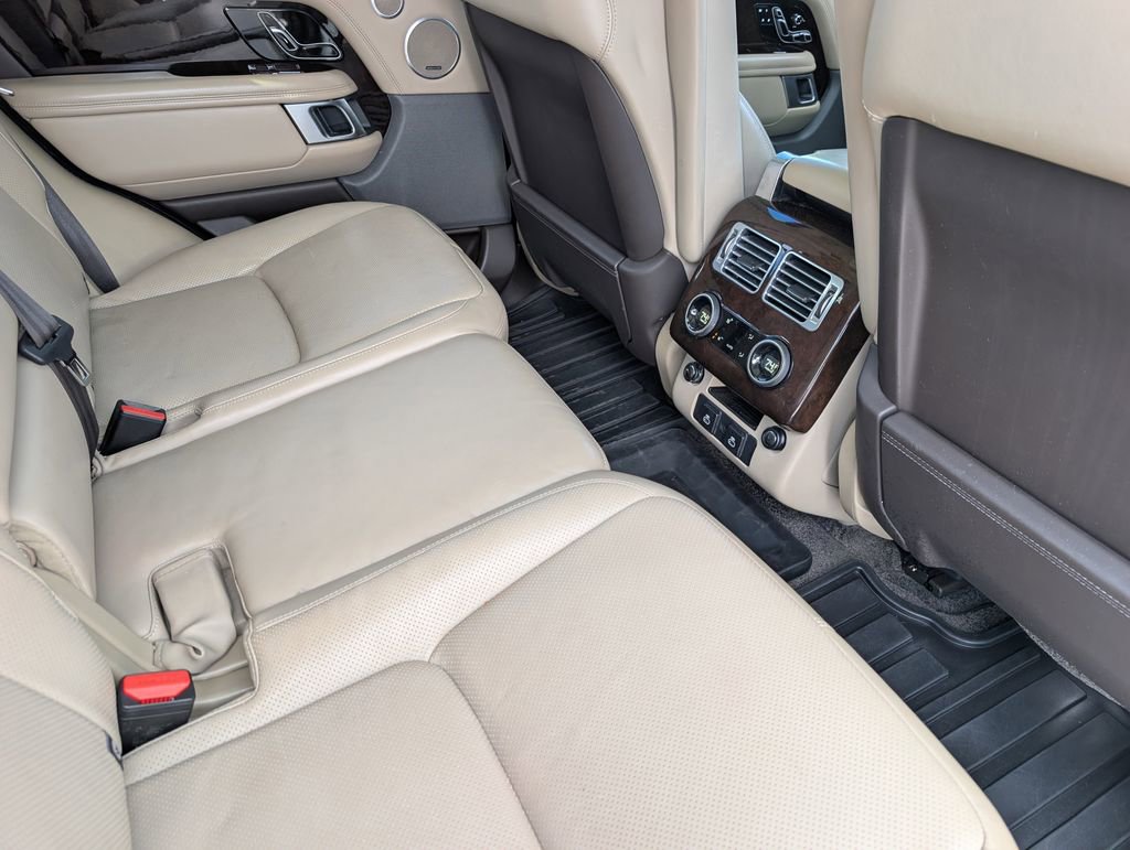Used 2022 Land Rover Range Rover Westminster Edition image 21