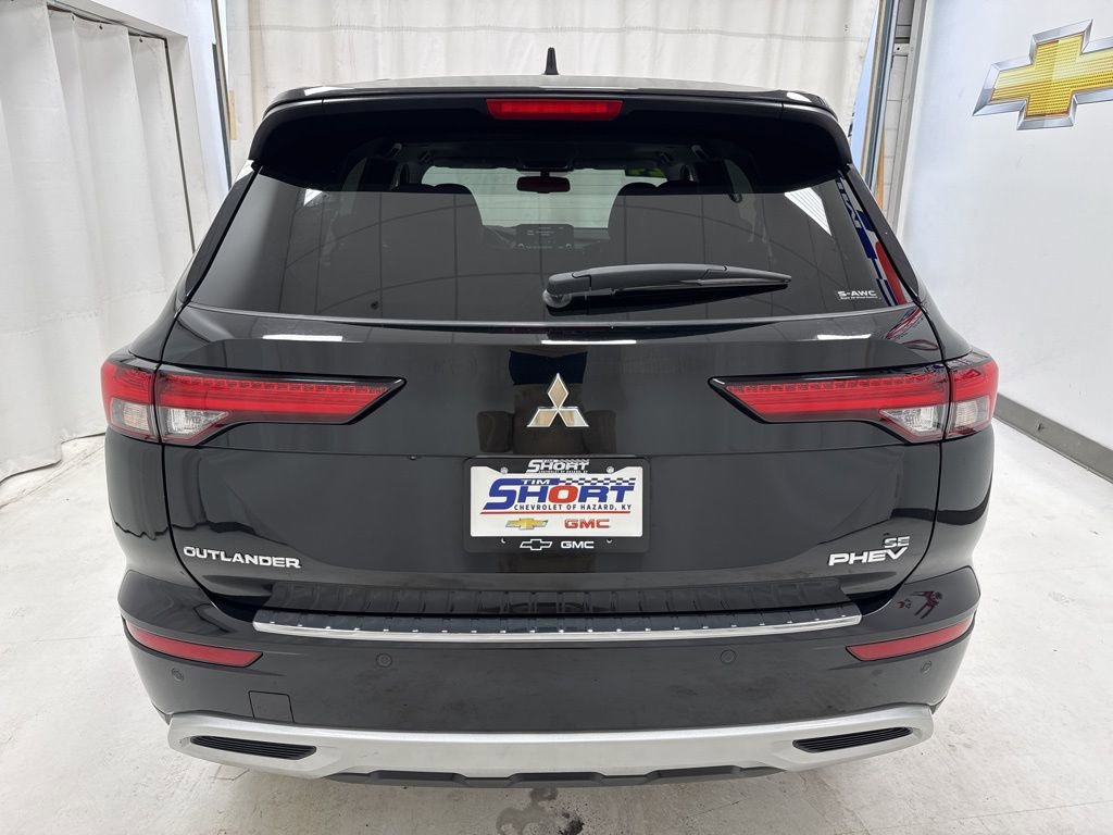 Used 2024 Mitsubishi Outlander SE image 5