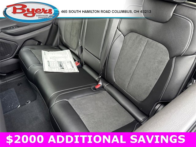 New 2025 Jeep Grand Cherokee Altitude image 29