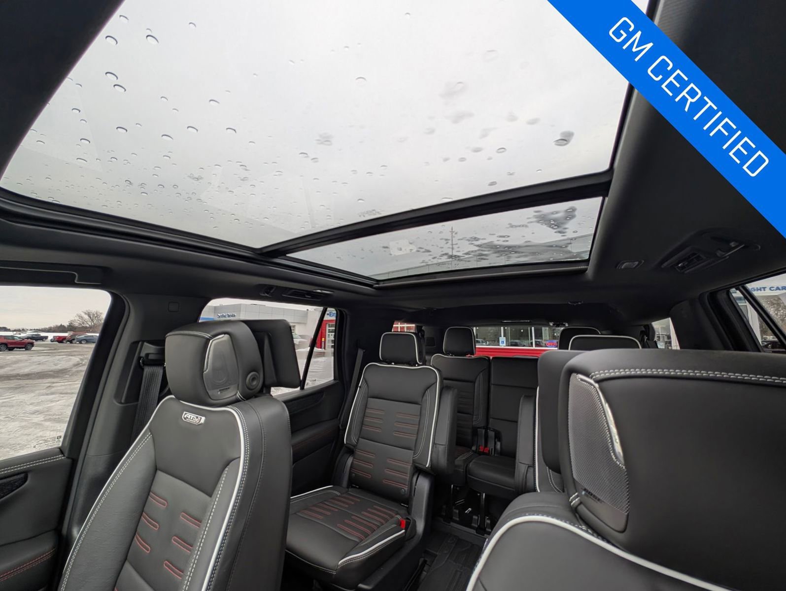 Used 2025 GMC Yukon AT4 Ultimate w/ LPO, Floor Liner Package image 27