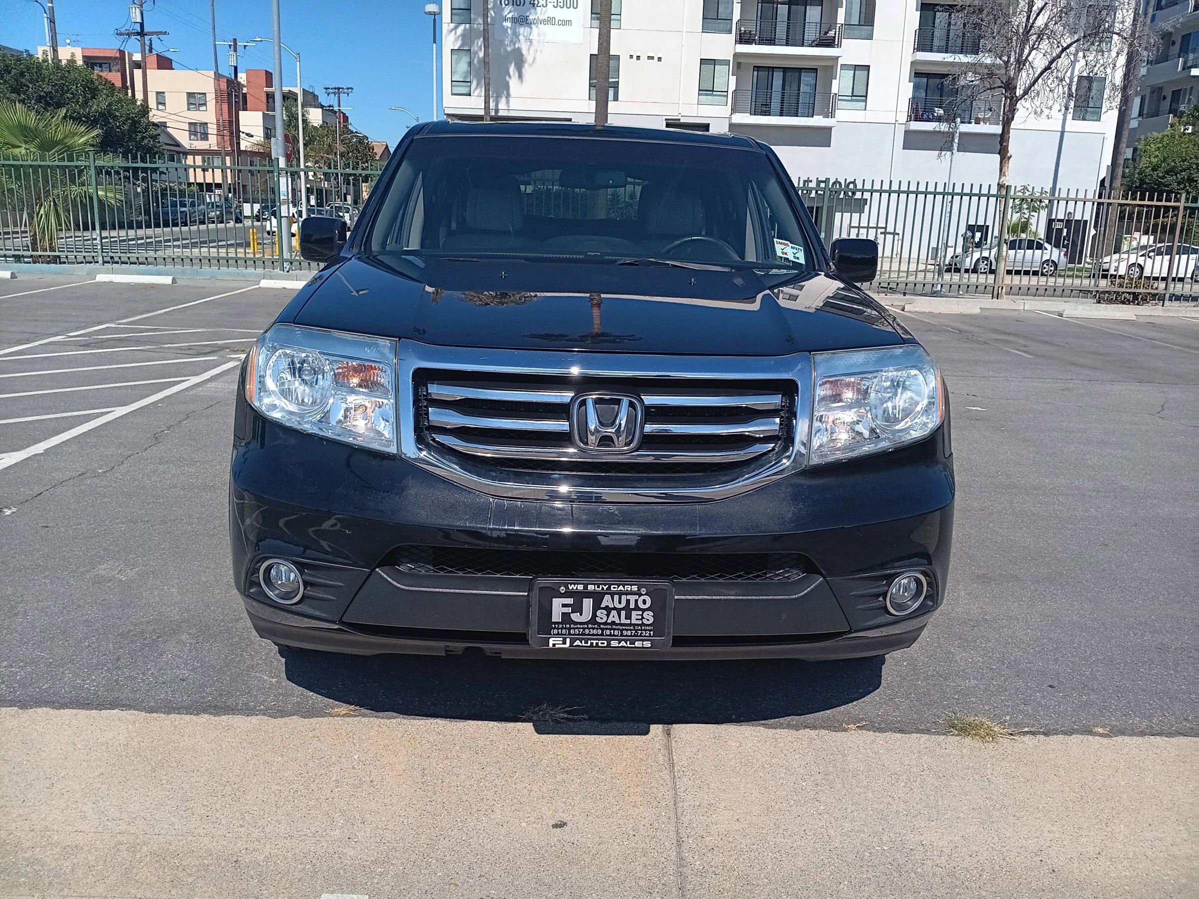 Used 2014 Honda Pilot EX-L image 2