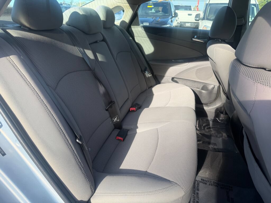 Used 2013 Hyundai Sonata GLS w/ Popular Equipment Pkg FWD image 22