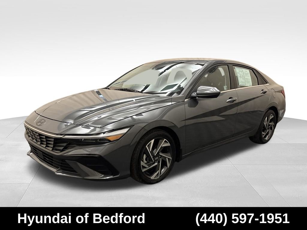 Used 2024 Hyundai Elantra SEL w/ Convenience Package FWD image 1