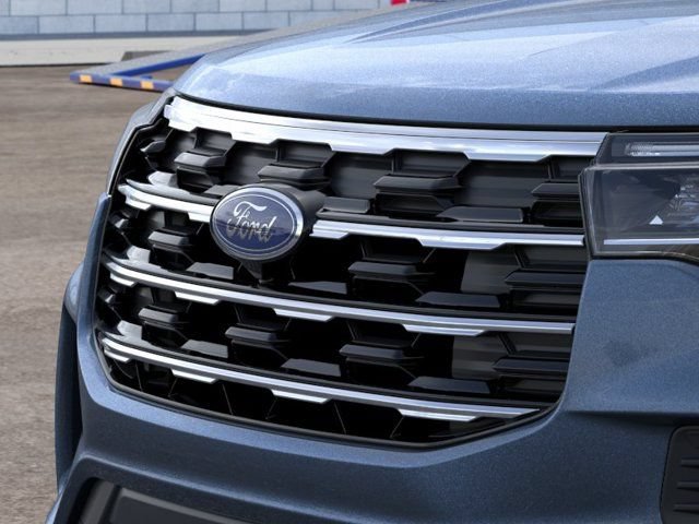 New 2026 Ford Explorer Active RWD image 17