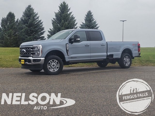 New 2026 Ford F350 4x4 Crew Cab Super Duty image 1