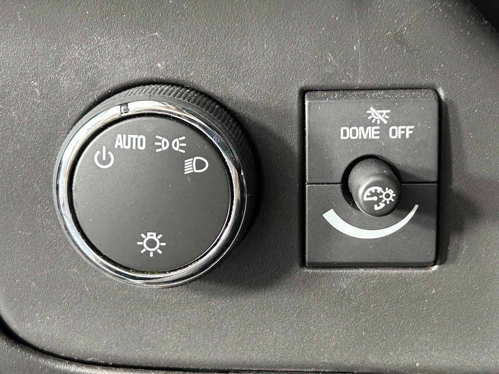 Used 2025 Chevrolet Express 2500 w/ Driver Convenience Package RWD image 23