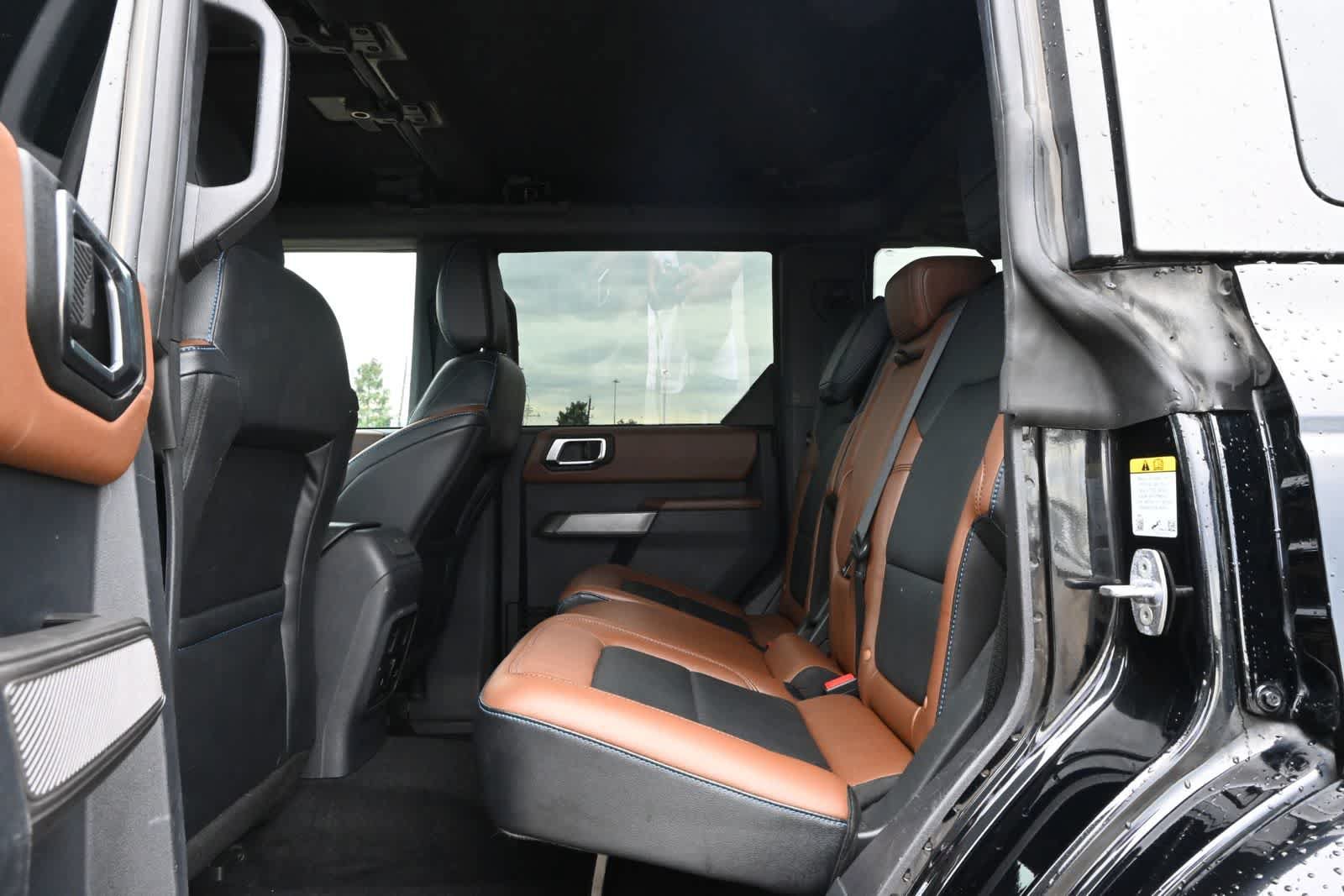 Used 2021 Ford Bronco Outer Banks AWD/4WD image 19