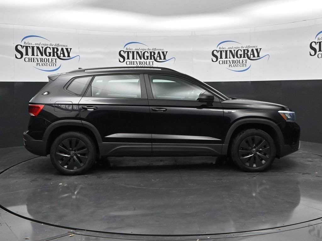 Used 2022 Volkswagen Taos S FWD image 8