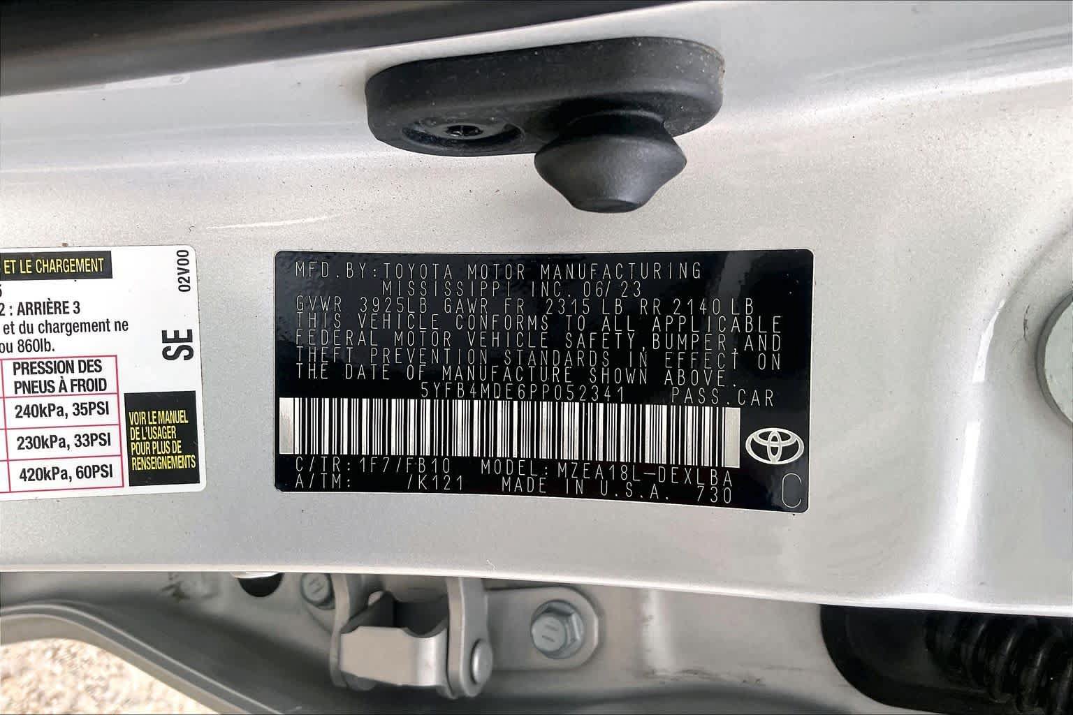 Used 2023 Toyota Corolla LE FWD image 32