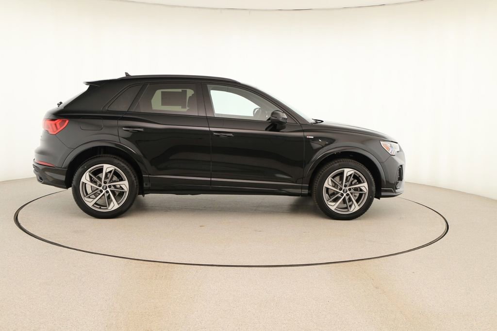 New 2025 Audi Q3 2.0T Premium AWD/4WD image 8
