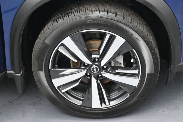 Used 2023 Nissan Rogue SL AWD/4WD image 6