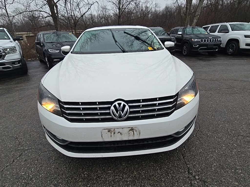 Used 2014 Volkswagen Passat TDI SE FWD image 12