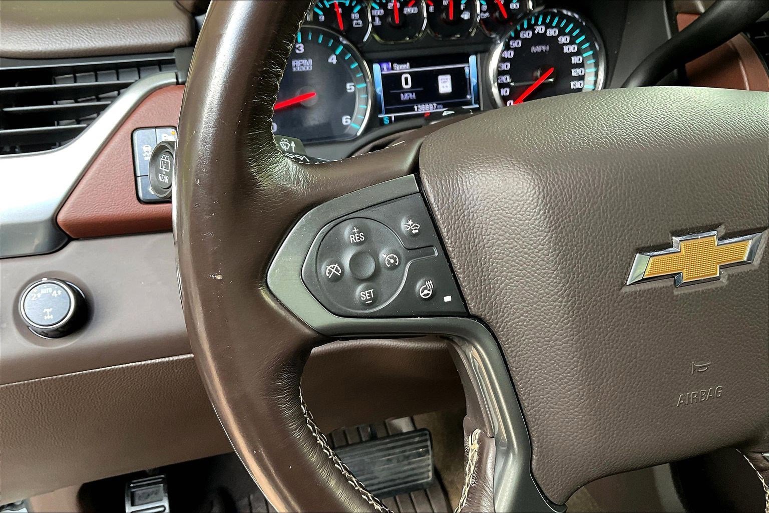 Used 2018 Chevrolet Tahoe Premier AWD/4WD image 11