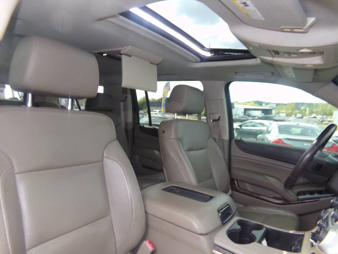 Used 2015 GMC Yukon XL SLT w/ Open Road Package image 35