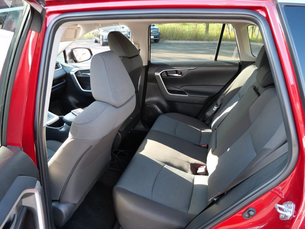 Certified 2025 Toyota RAV4 XLE AWD/4WD image 11