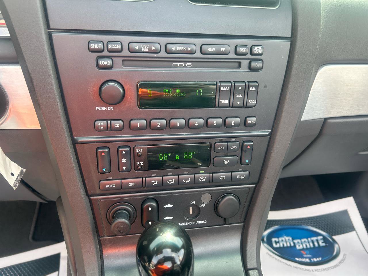 Used 2002 Ford Thunderbird image 15