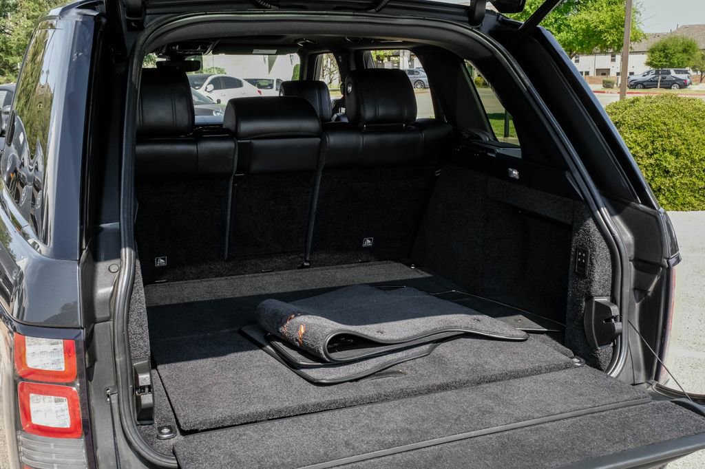 Used 2017 Land Rover Range Rover Supercharged image 52