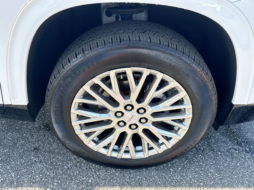 Certified 2024 GMC Acadia Denali image 30