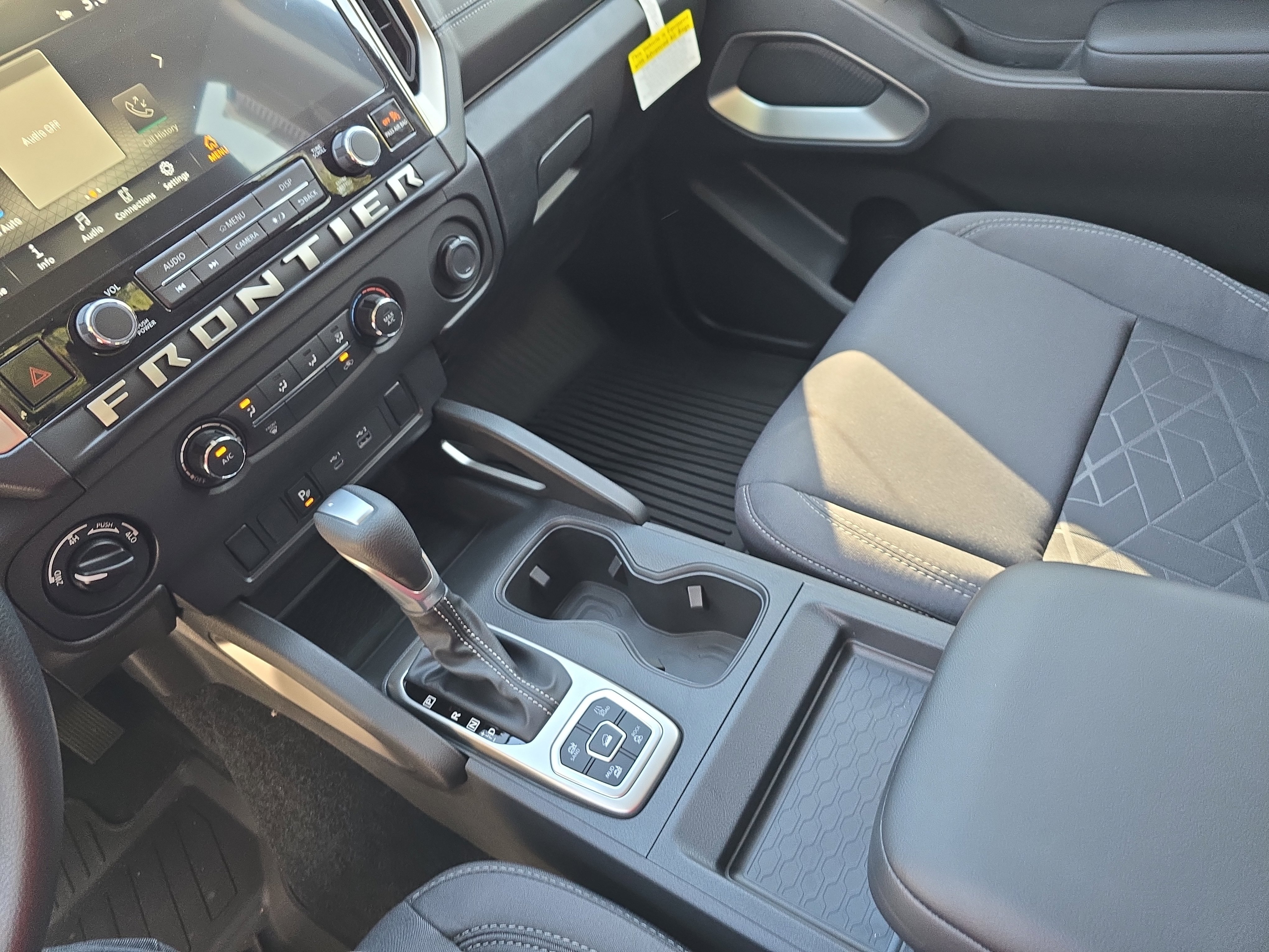 New 2026 Nissan Frontier SV image 22