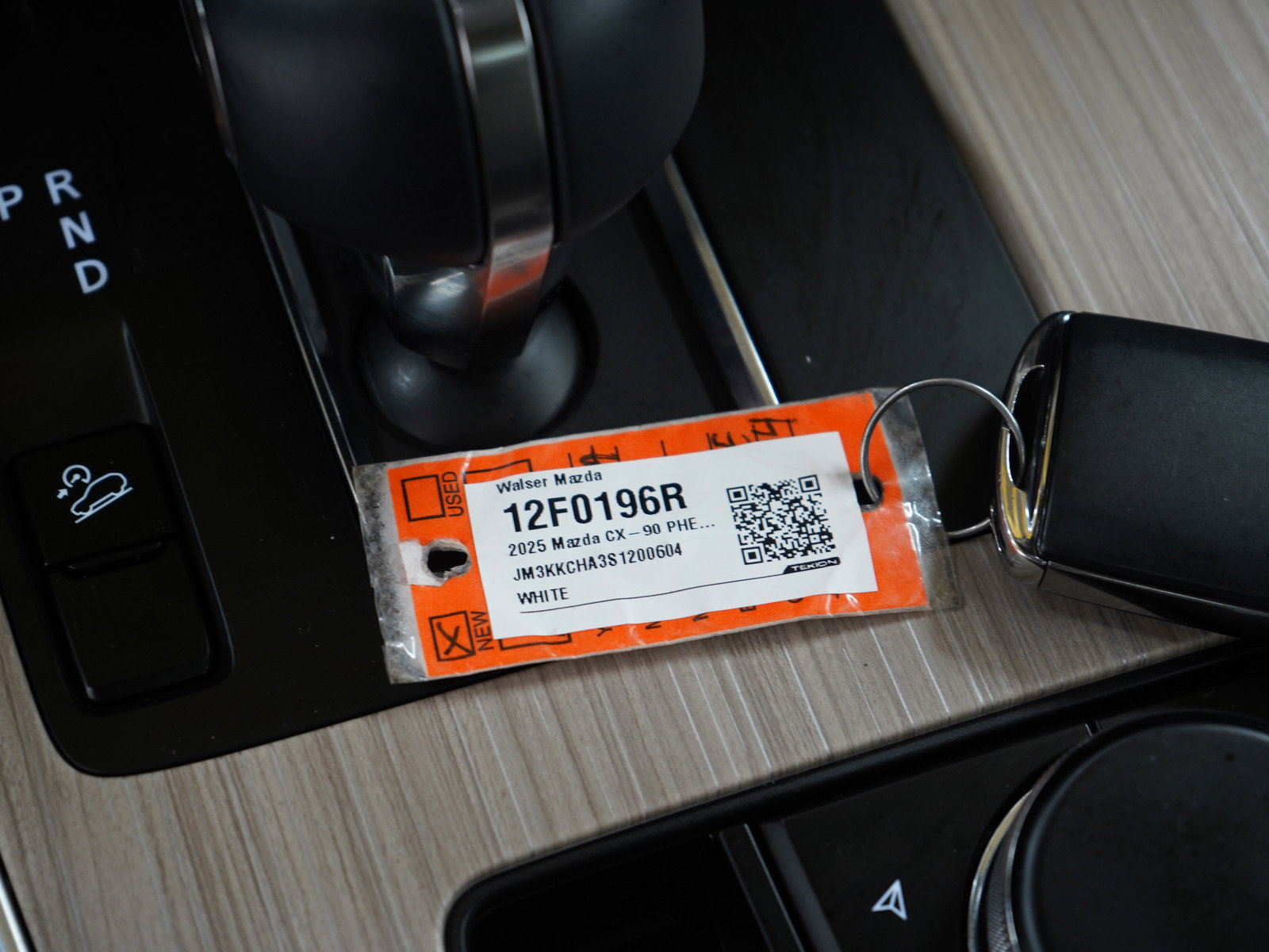 Certified 2025 MAZDA CX-90 Plug-In Hybrid w/Premium Sport image 29