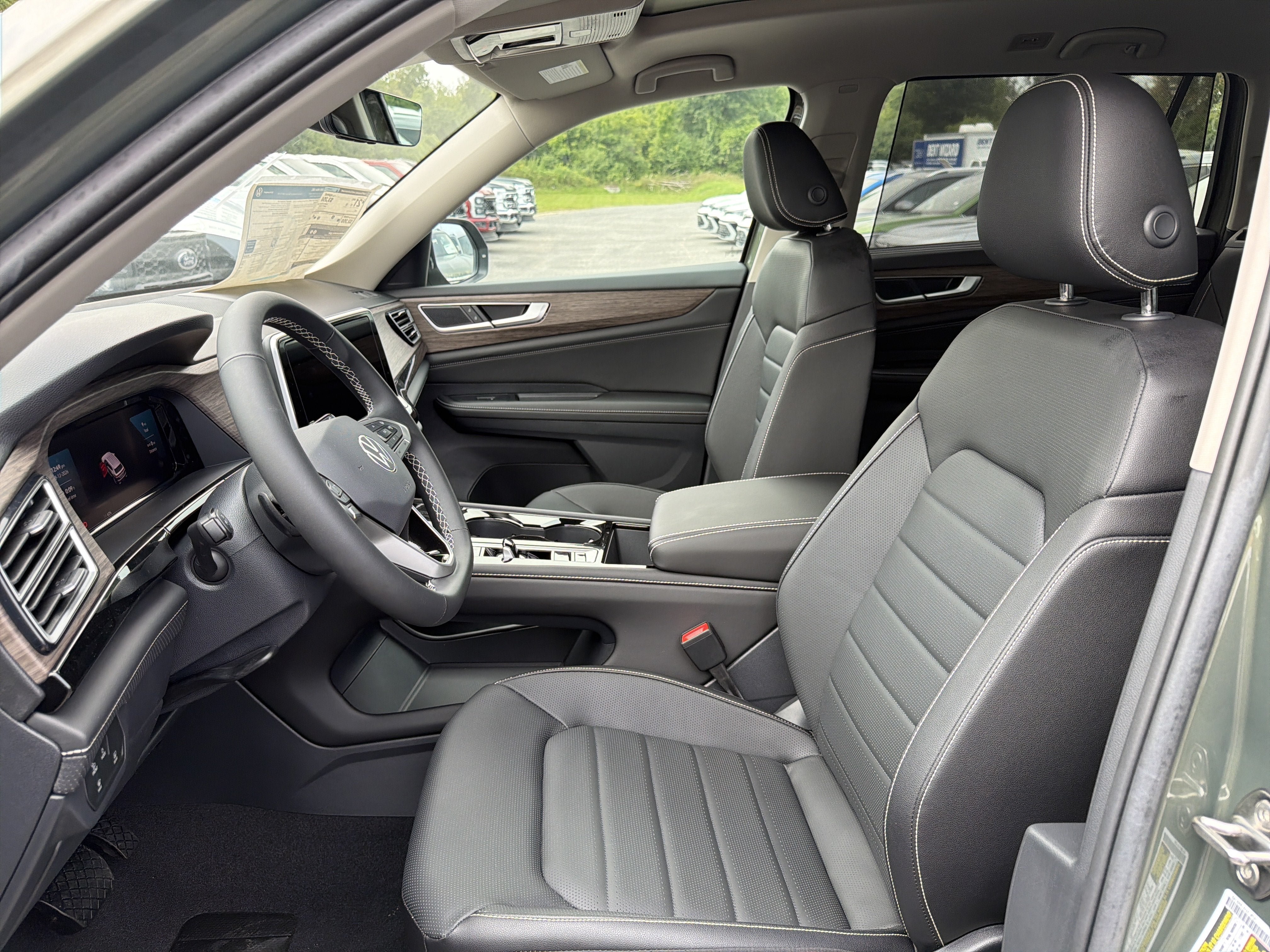 New 2026 Volkswagen Atlas SEL AWD/4WD image 9