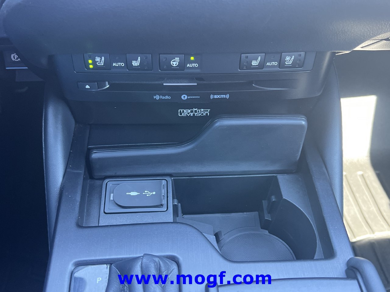 Used 2019 Lexus ES 350 F Sport w/ Accessory Package 2 FWD image 10