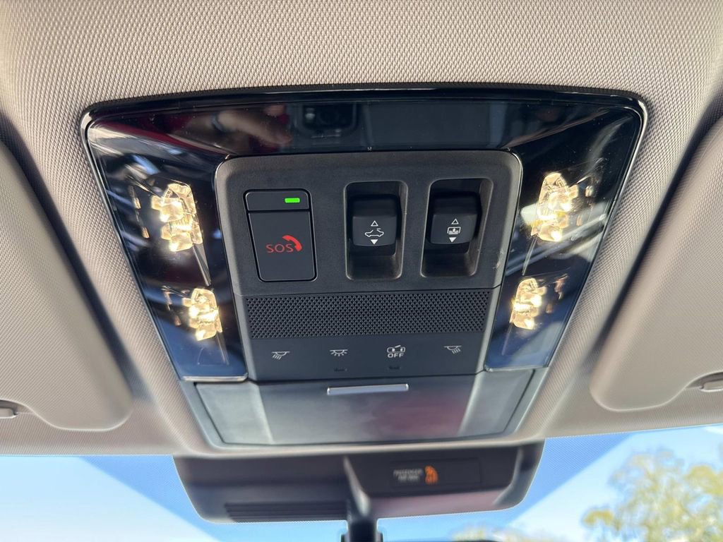 New 2026 Mitsubishi Outlander SE image 44