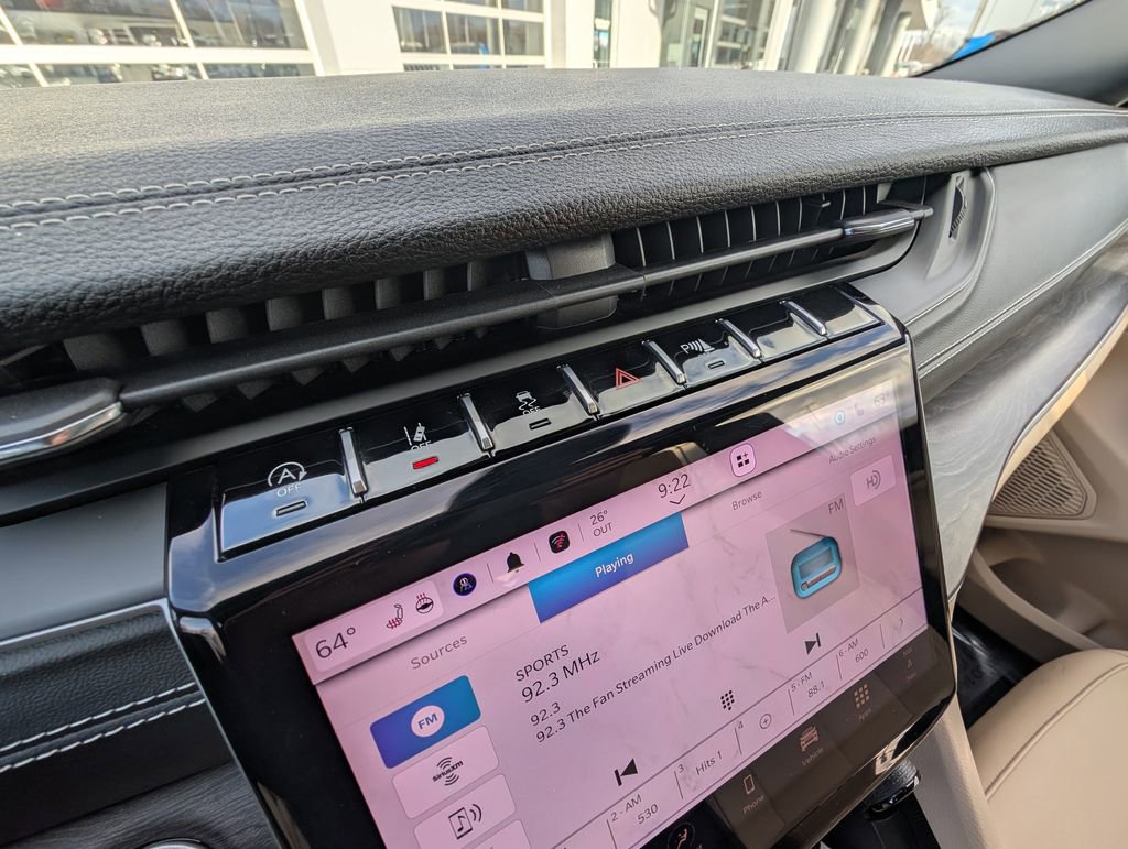 Used 2024 Jeep Grand Cherokee Limited image 30