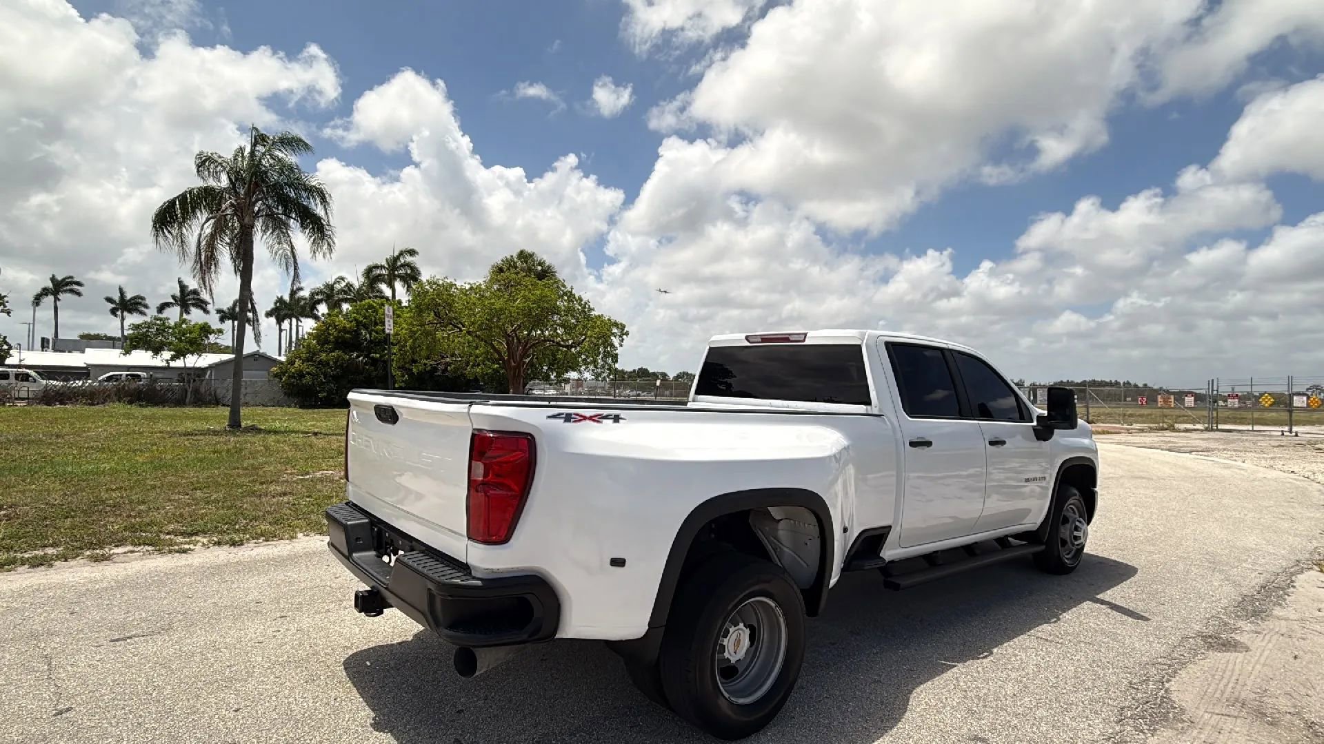 Used 2024 Chevrolet Silverado 3500 W/T w/ WT Convenience Package AWD/4WD image 5