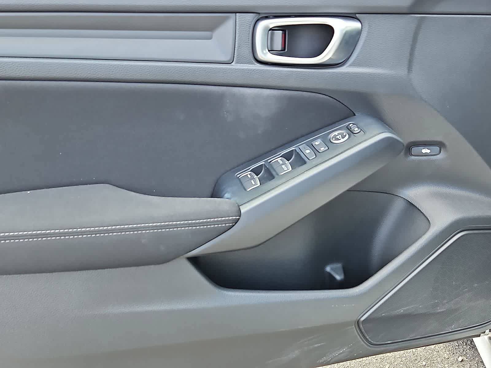 Used 2023 Honda Civic LX image 26