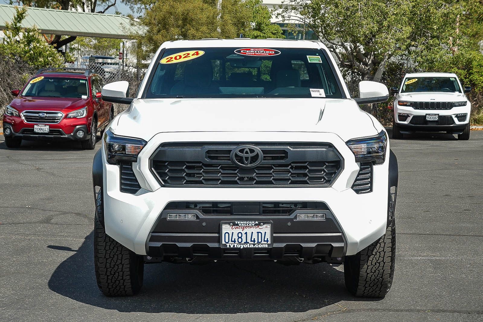 Certified 2024 Toyota Tacoma TRD Off-Road w/ TRD Off Road Upgrade Package AWD/4WD image 2