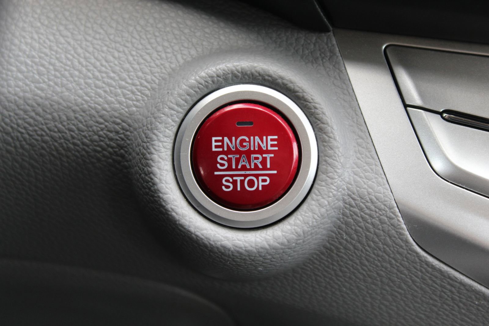 Used 2014 Honda Accord EX-L image 21