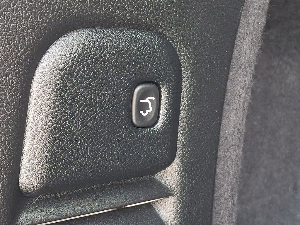 Used 2024 Dodge Durango GT image 31