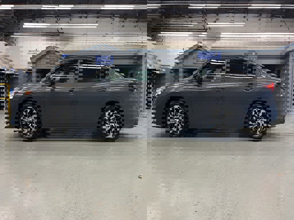 Certified 2025 Subaru Legacy image 4