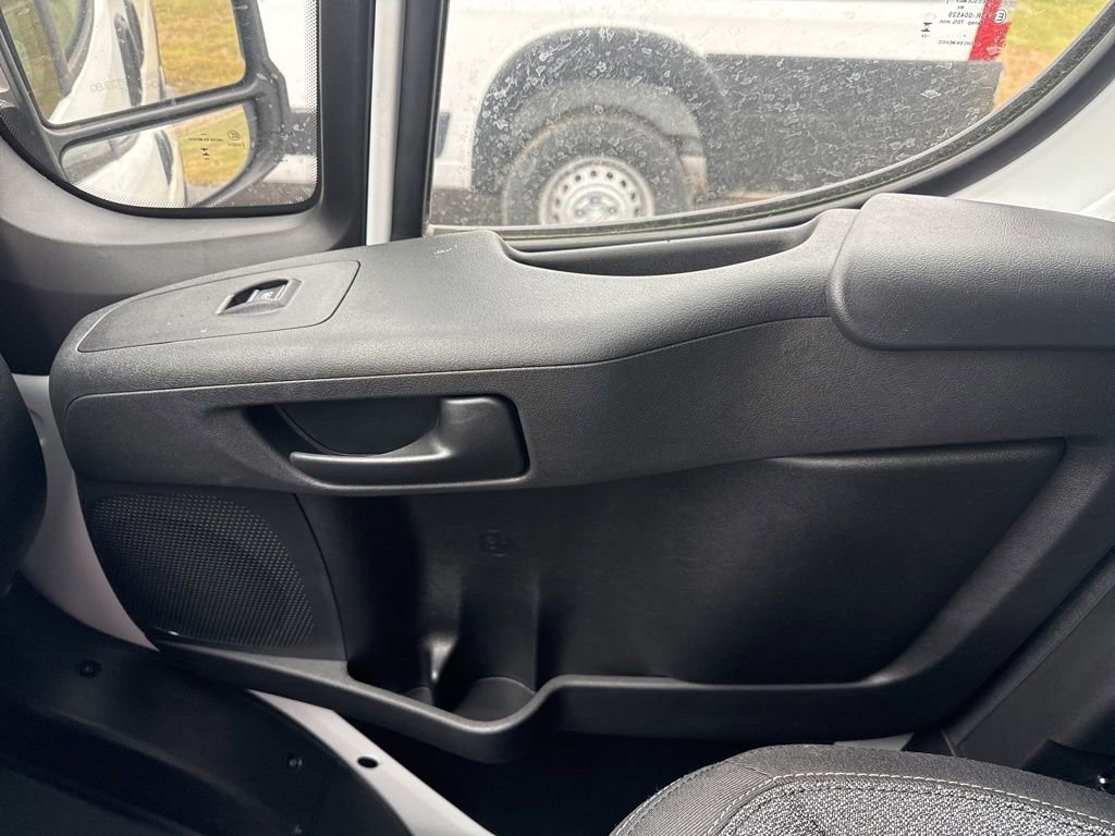 Used 2024 RAM ProMaster 2500 image 43