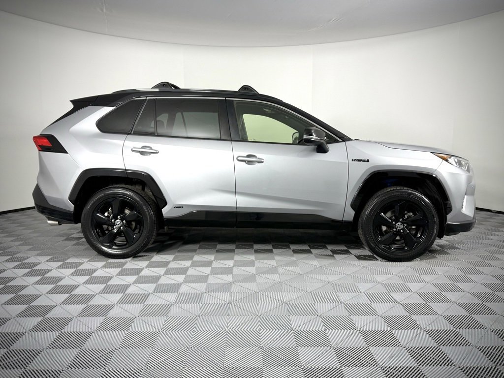 Used 2021 Toyota RAV4 XSE image 10
