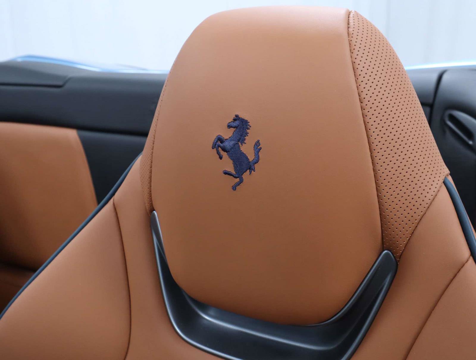 Certified 2022 Ferrari Portofino M image 28