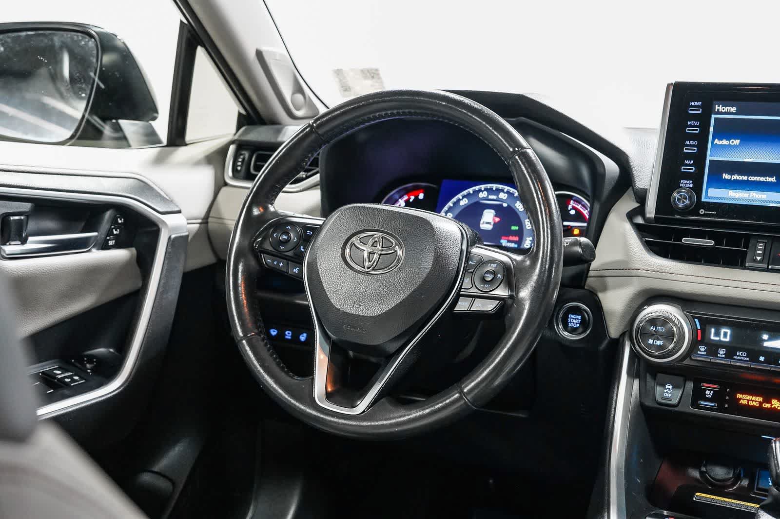 Certified 2021 Toyota RAV4 Limited FWD image 16