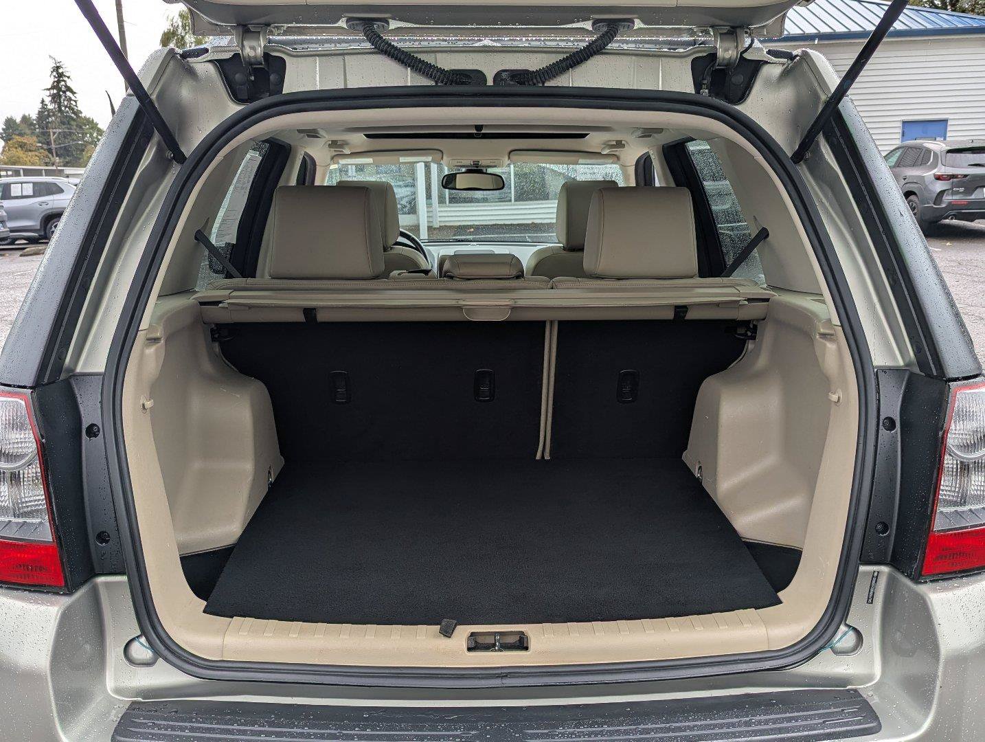 Used 2012 Land Rover LR2 HSE w/ Climate Comfort Pkg AWD/4WD image 28