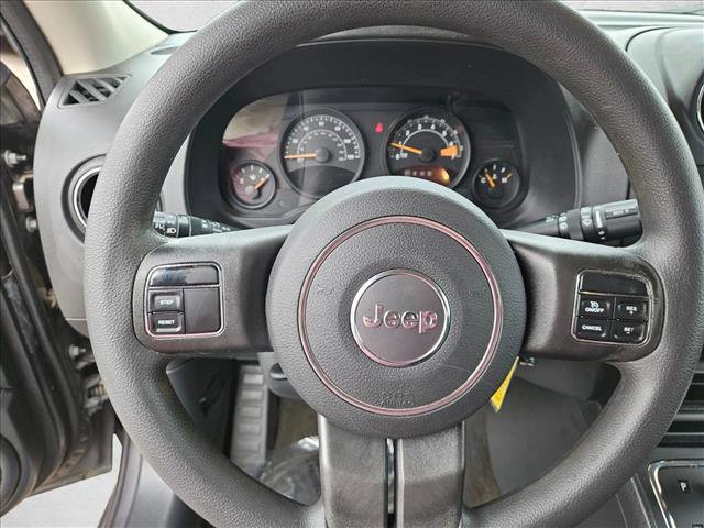 Used 2016 Jeep Patriot Sport image 10
